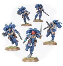 Load image into Gallery viewer, Warhammer 40,000 - Space Marines: Jump Pack Intercessors